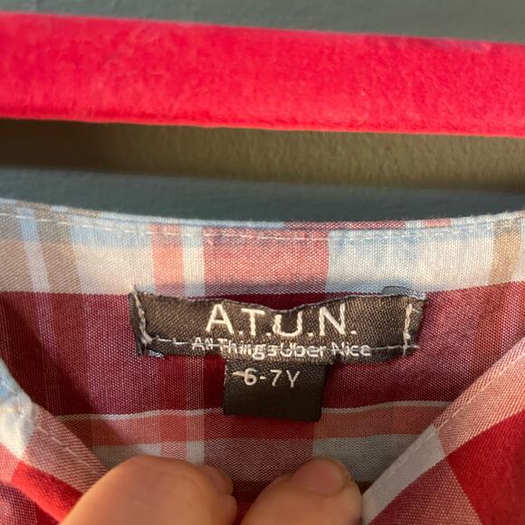 A.T.U.N. Girl's Pink/Red Plaid Dress. Size 6-7. Great condition. - Picture 5 of 5
